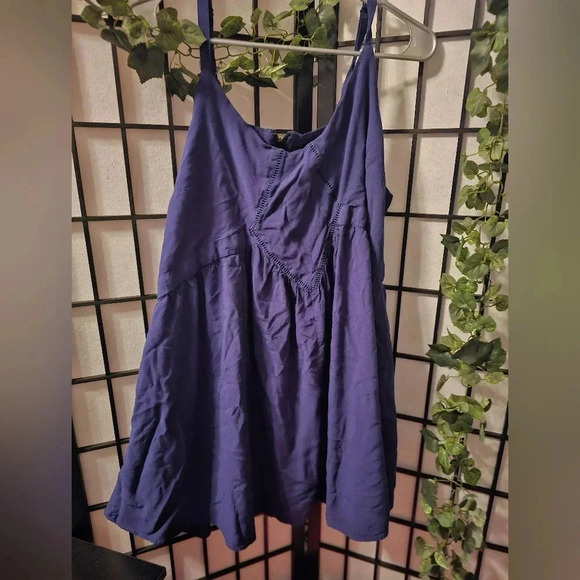 Torrid‎ Navy Tank top - Picture 1 of 3